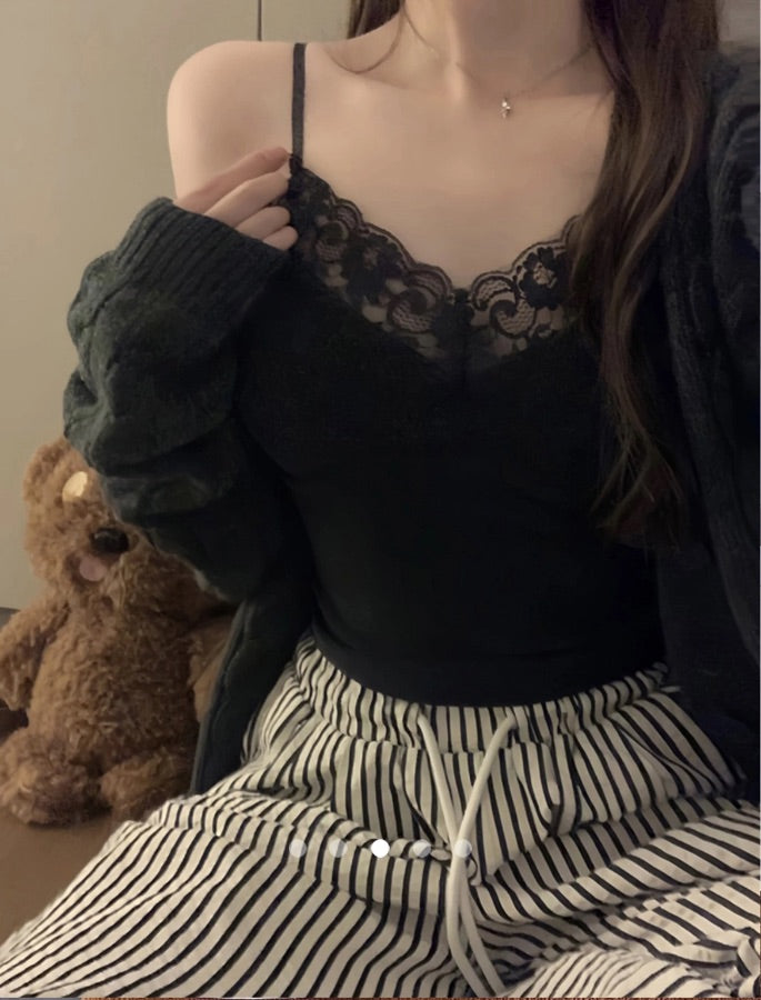 Padded Lace Top 002 // Black