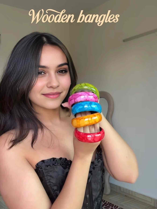 Wooden Bangles (6pcs) // Multicolor