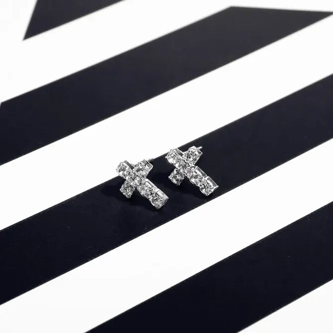 NEWME Cross Stud Earrings // Silver