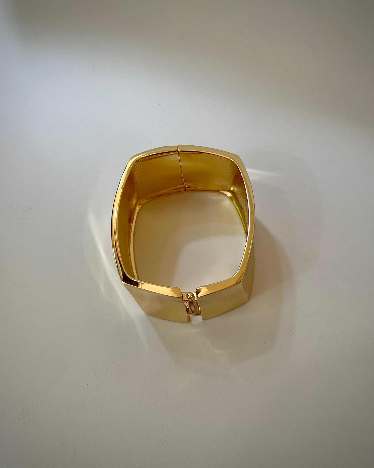 Chunky Bangle (Anti Tarnish) 018 // Gold