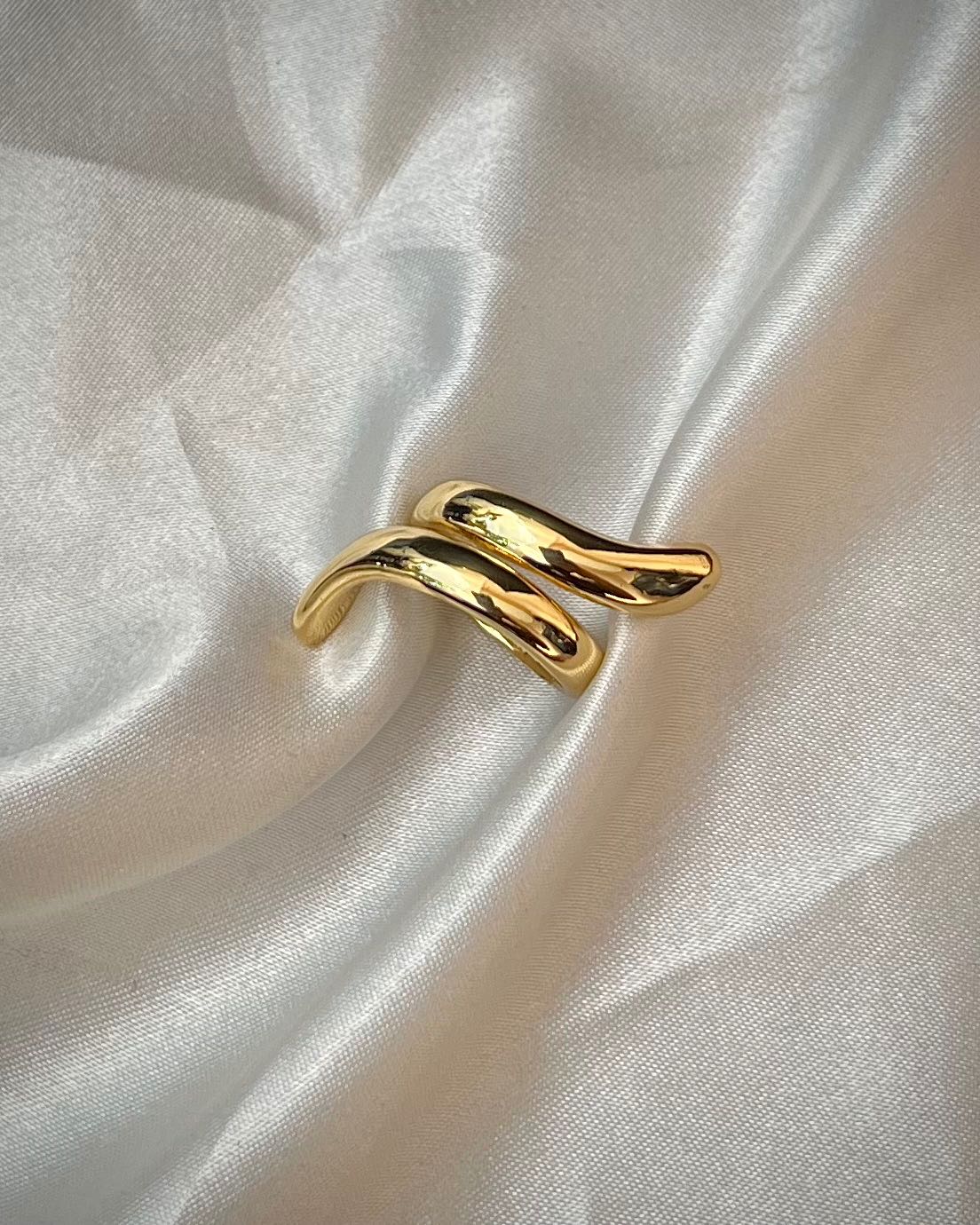 Ring 002 (Anti-Tarnish) // Gold