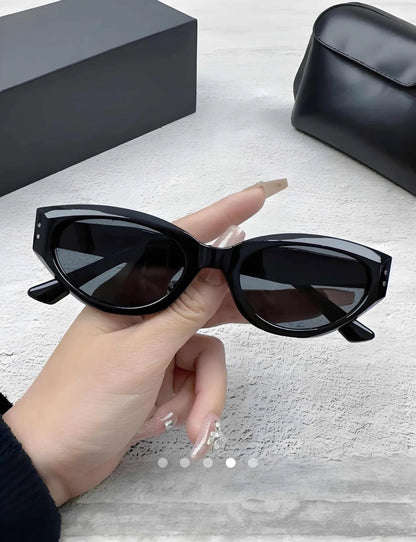 Solid Sunglasses // Black
