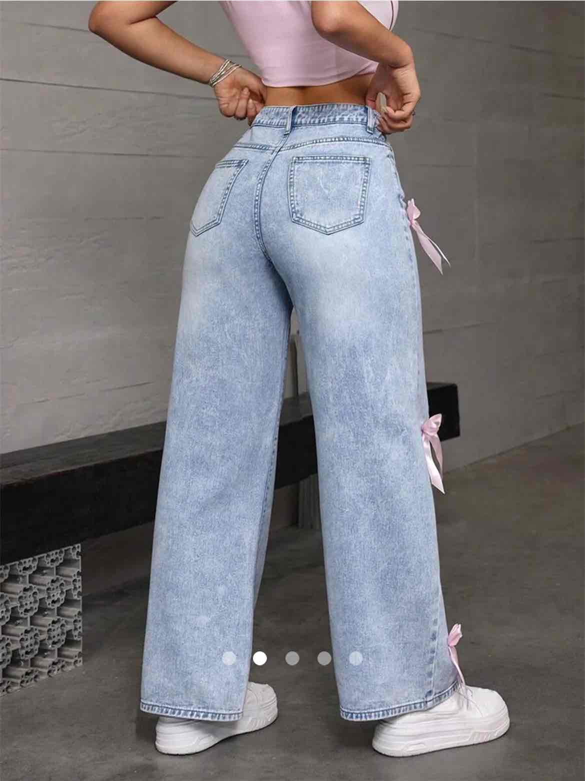 Bow Jeans 001 // Light Blue