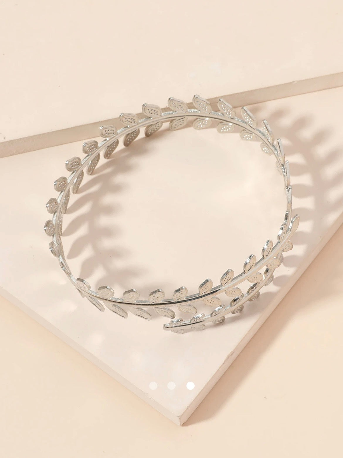 Leaf Arm Cuff // Silver
