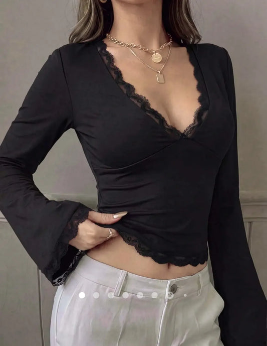 Lace Trimmed Top 005 // Black