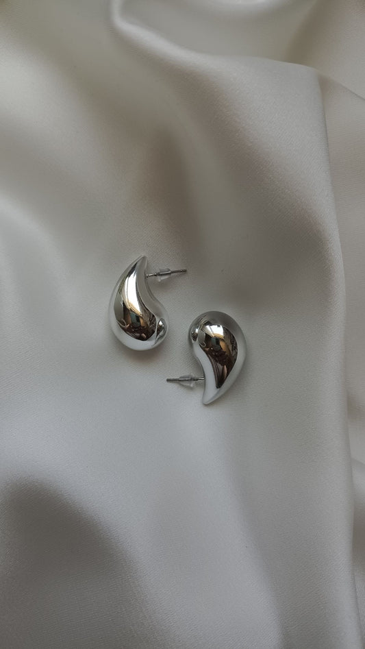 Teardrop Earings (Small) // Silver