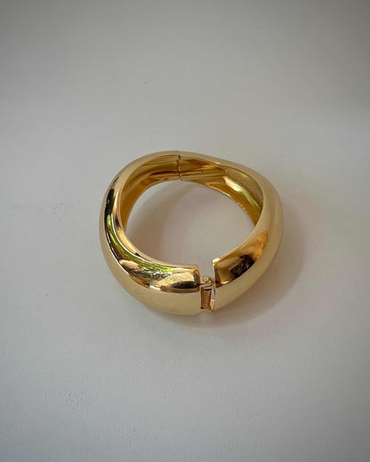 Chunky Bangle (Anti Tarnish) 017 // Gold) 016 // Gold