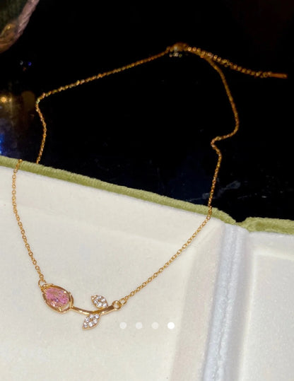 Flower Necklace // 016
