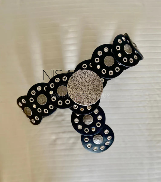 Vintage Round Disc Belt 003 // Black & Silver