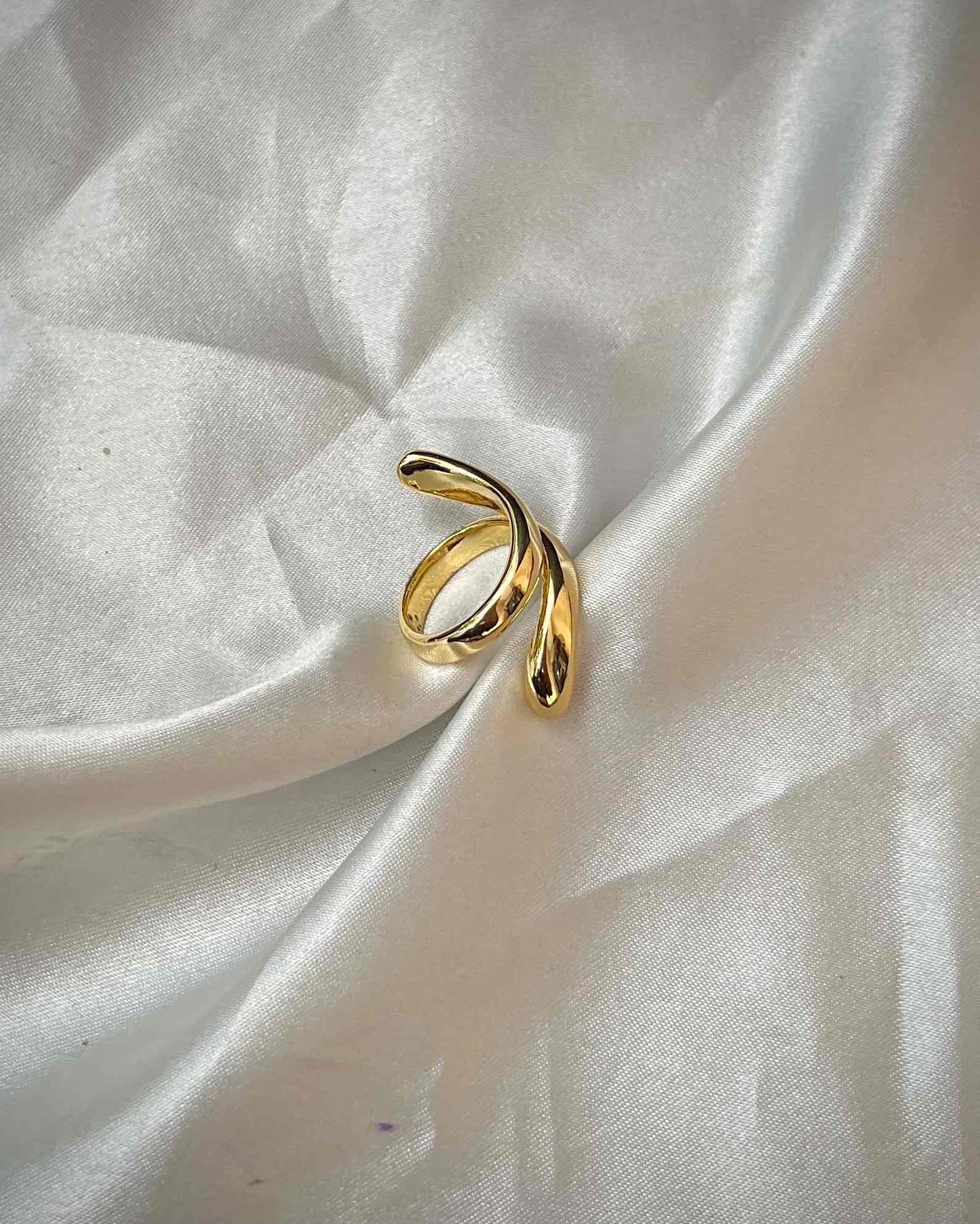 Ring 002 (Anti-Tarnish) // Gold