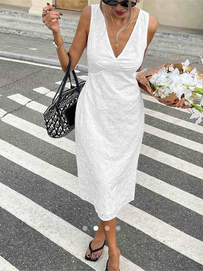 Embroidered Midi Dress // White