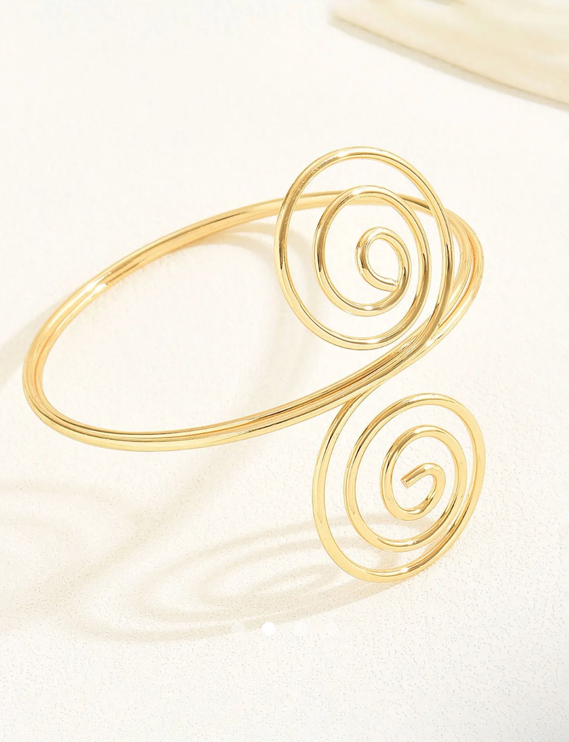 Geometric Arm Cuff // Gold