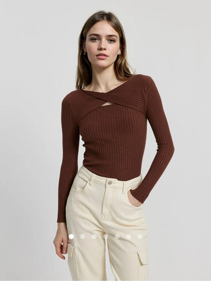 Knotted Knit Top // Brown
