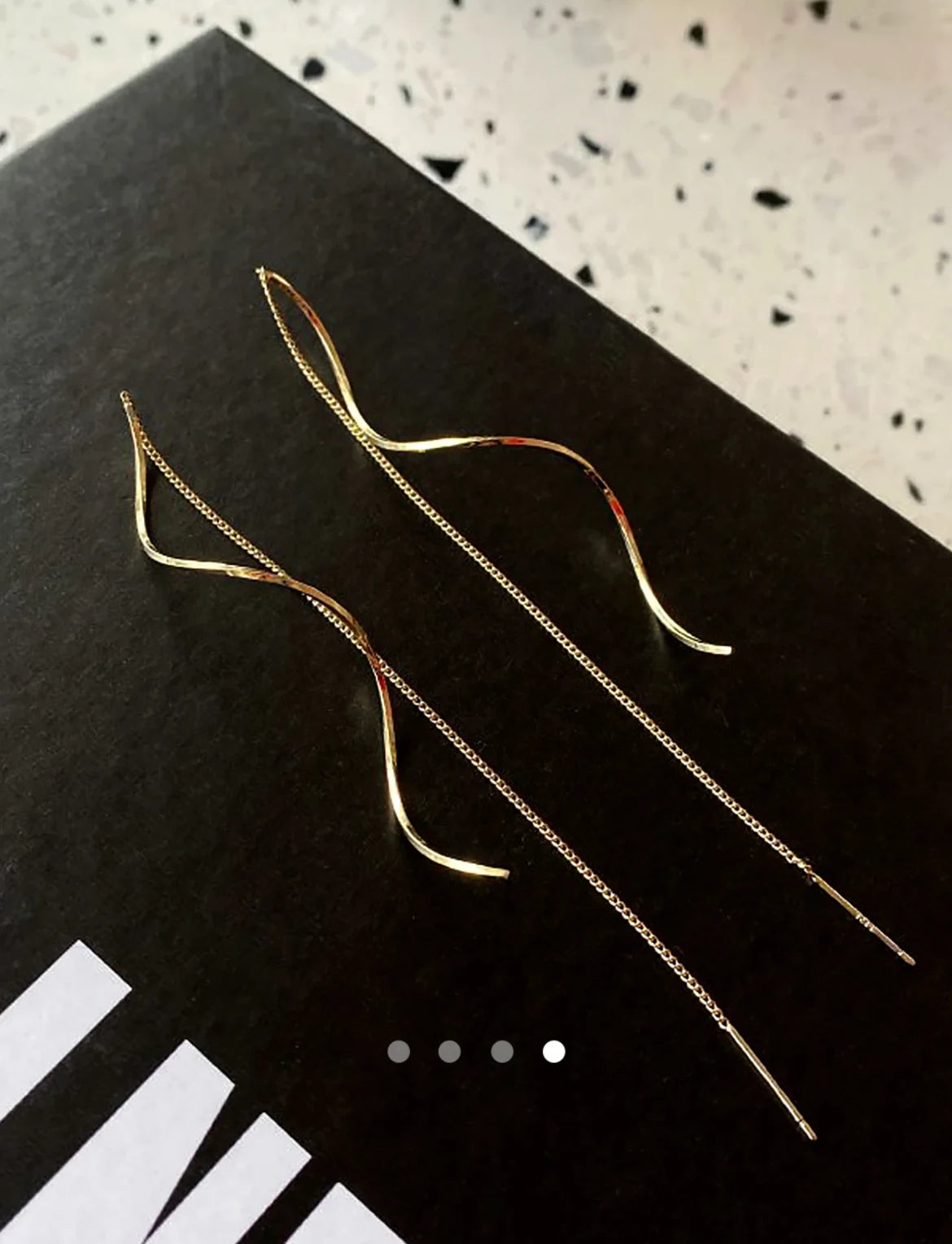 Savana Earrings 048 // Gold