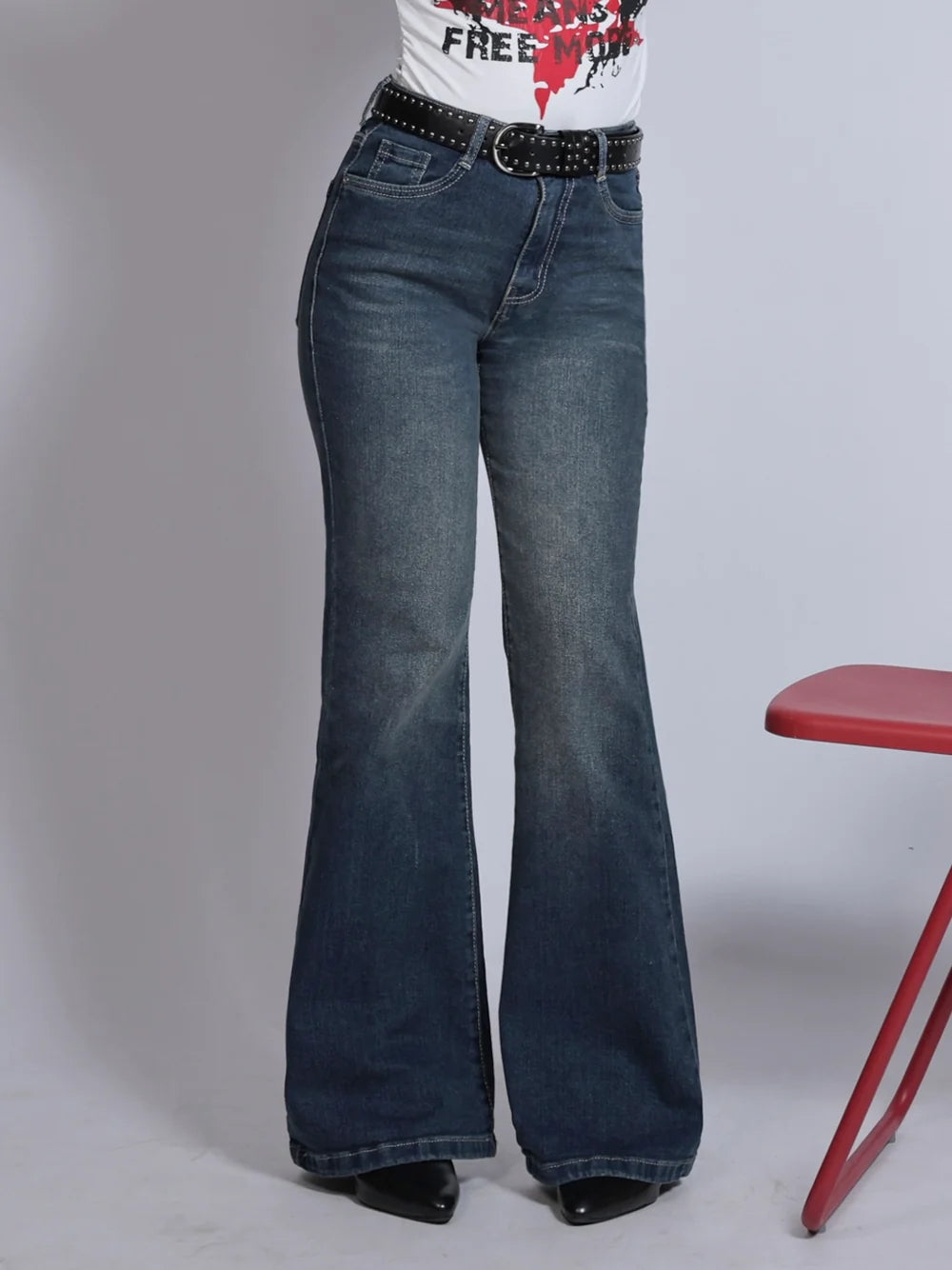 Premium Street Blue // Washed Bootcut Jeans