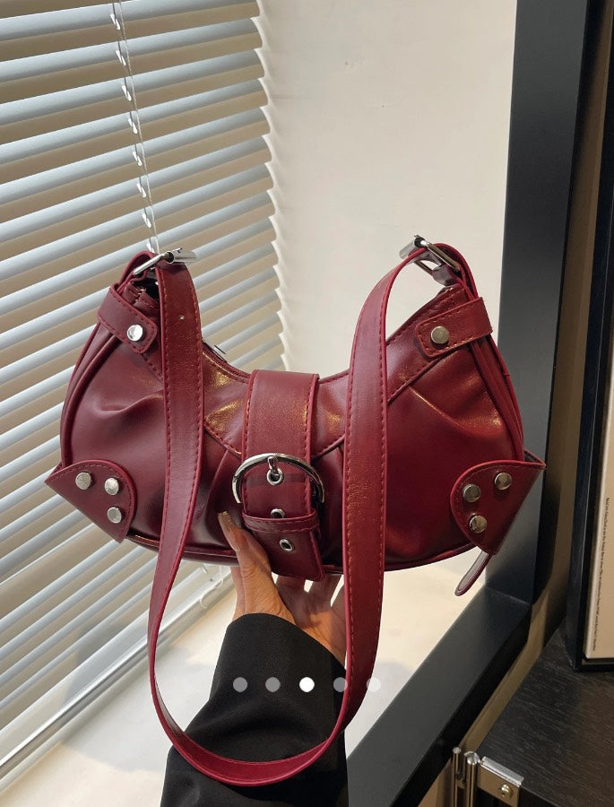 Savana Bag 008 // Burgundy