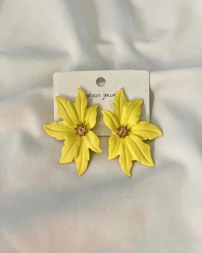 Pastel Flower Earrings // Yellow