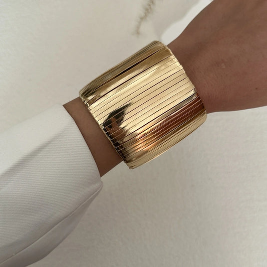 Chunky Cuff Bracelet // Gold