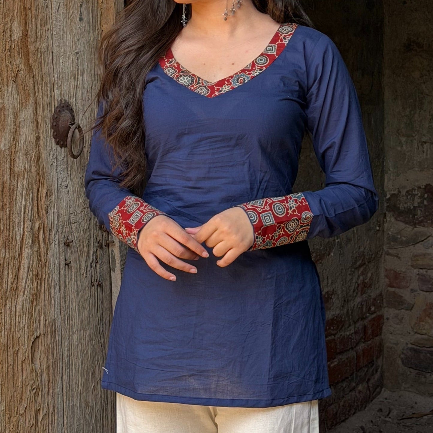 TARA Short Kurti // Blue