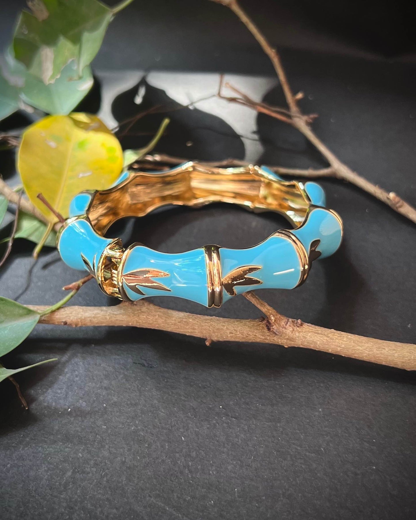Chunky Bangle (Anti Tarnish) 031 // Blue