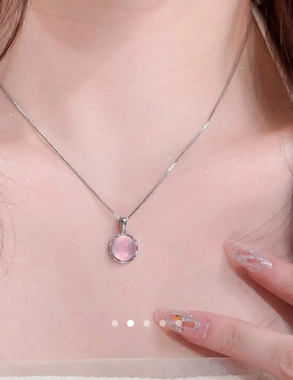 Necklace 023 // Pink
