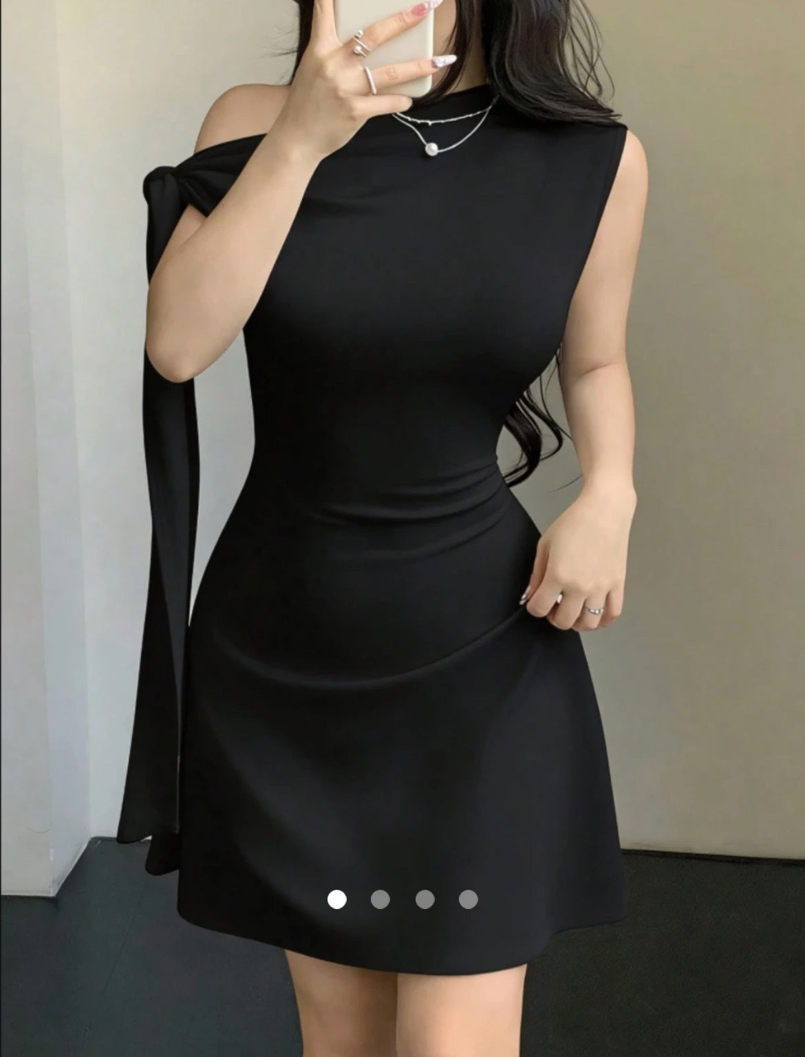 Knotted A-line Dress // Black