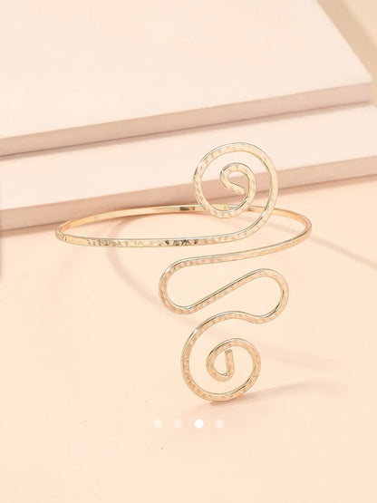 Geometric Arm Cuff 002 // Gold
