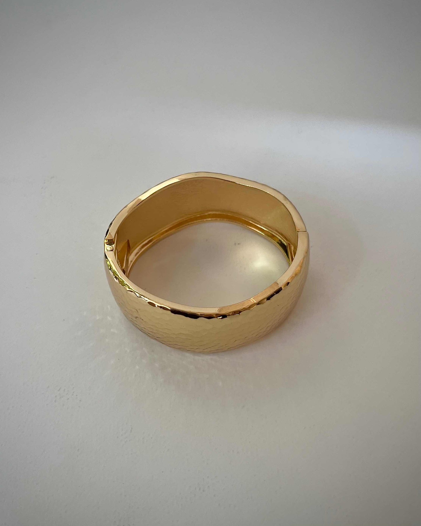Chunky Bangle (Anti Tarnish) 011 // Gold
