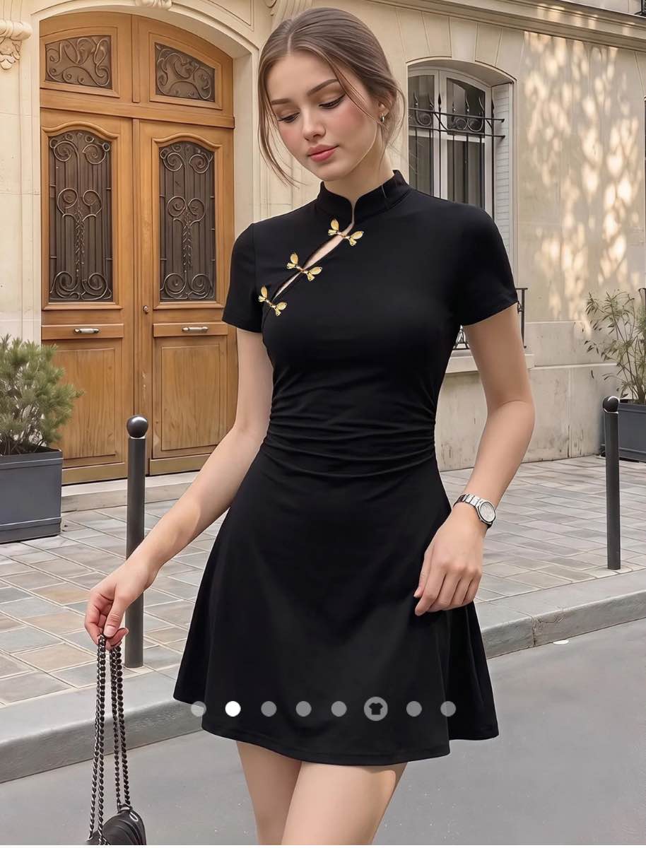 Gathered A-Line Dress 001 // Black
