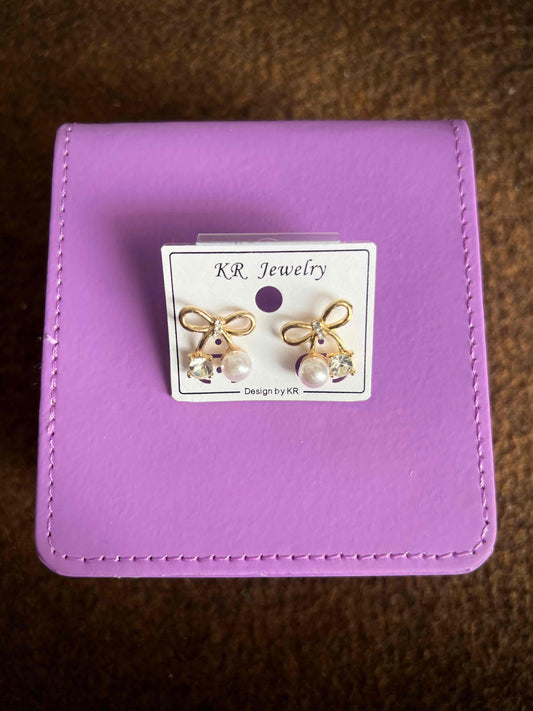 Earrings 009 // Gold