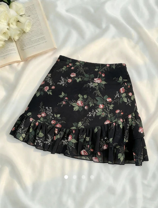 Ruffle A-Line Skirt // Black