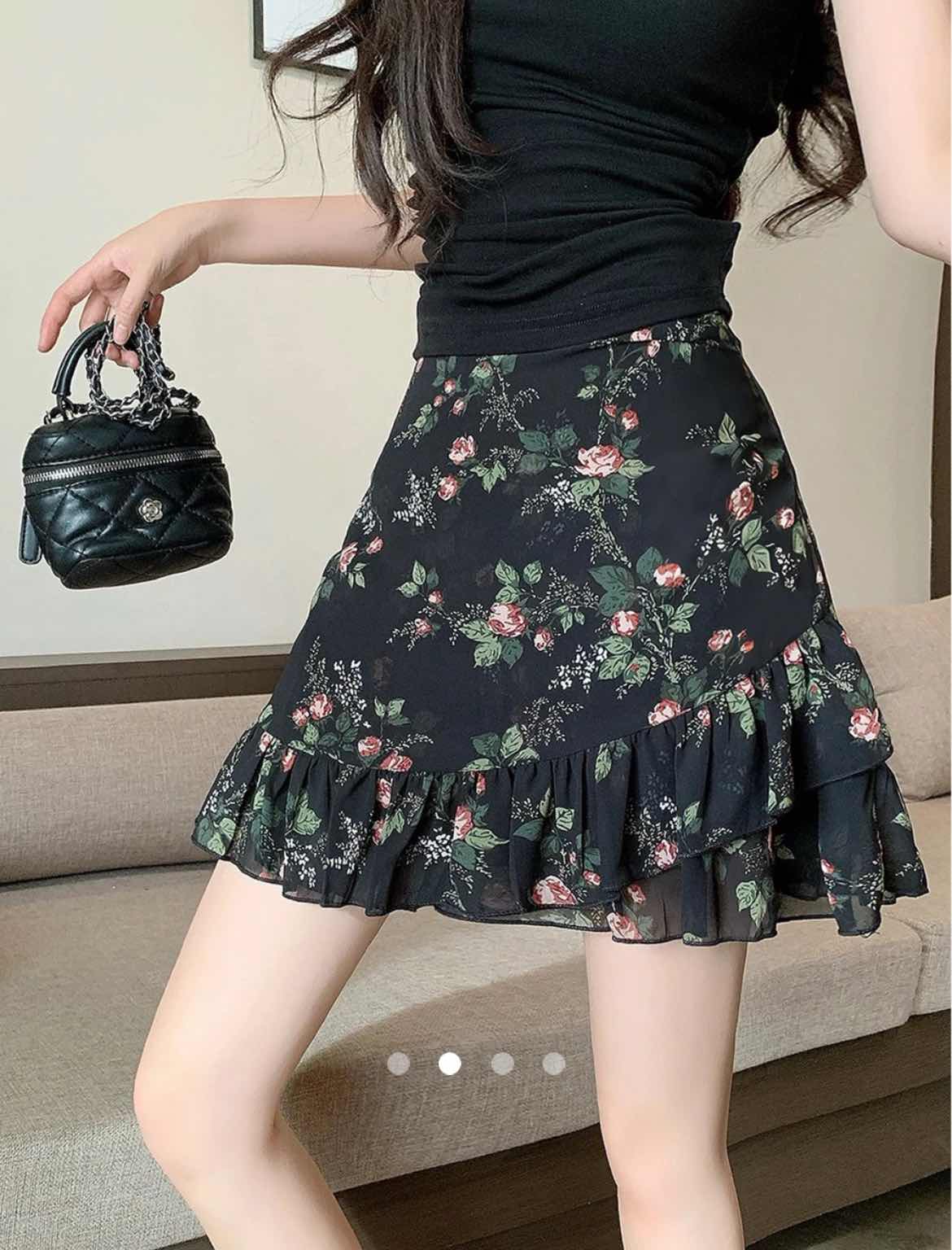 Ruffle A-Line Skirt // Black