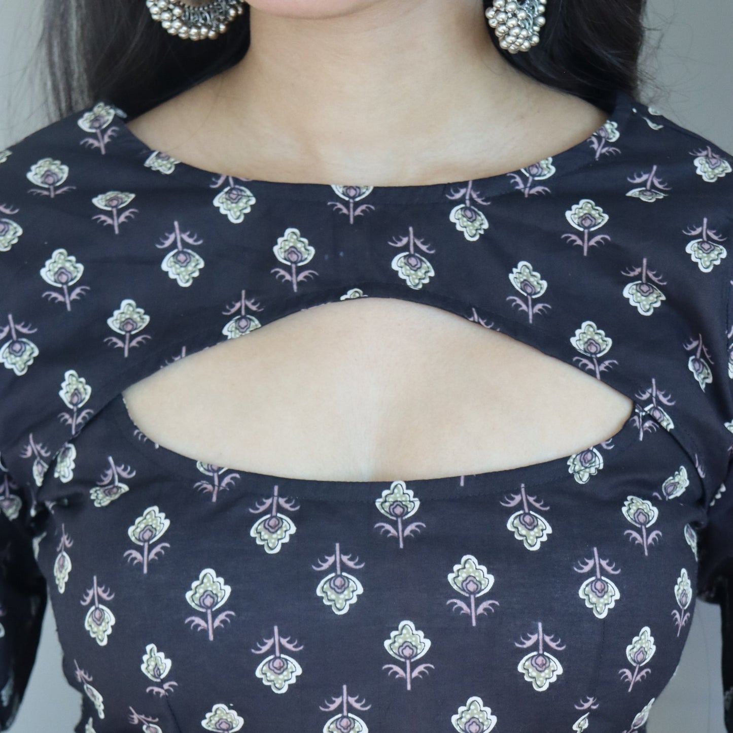 Kaya Convertible Short Kurti // Black