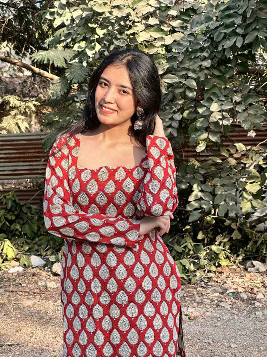 Heera Hand Block Full Sleeves Short Kurti (100% Cotton) // Red