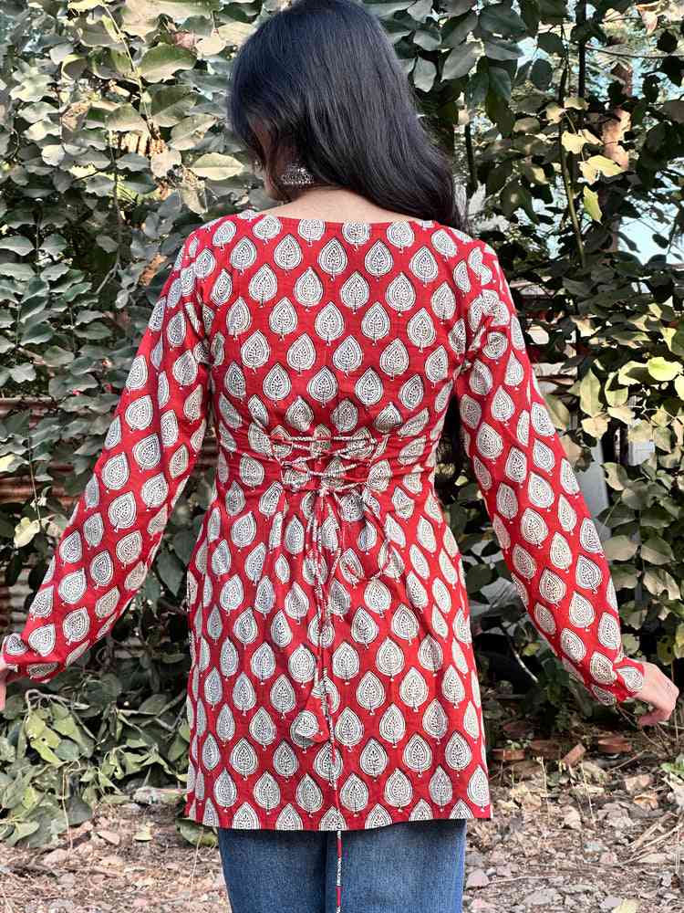 Heera Hand Block Full Sleeves Short Kurti (100% Cotton) // Red