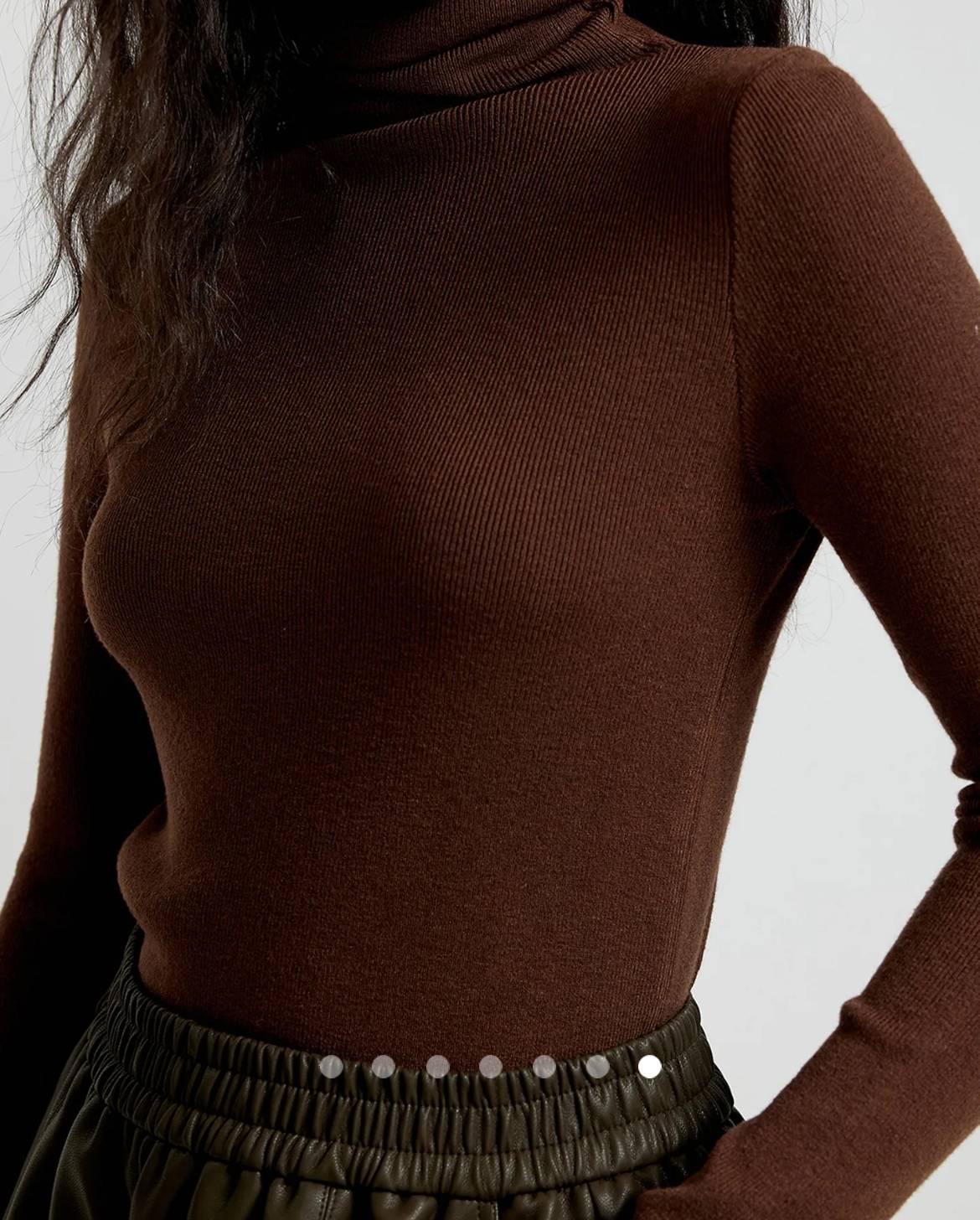 Turtle Neck Knit Top // Brown