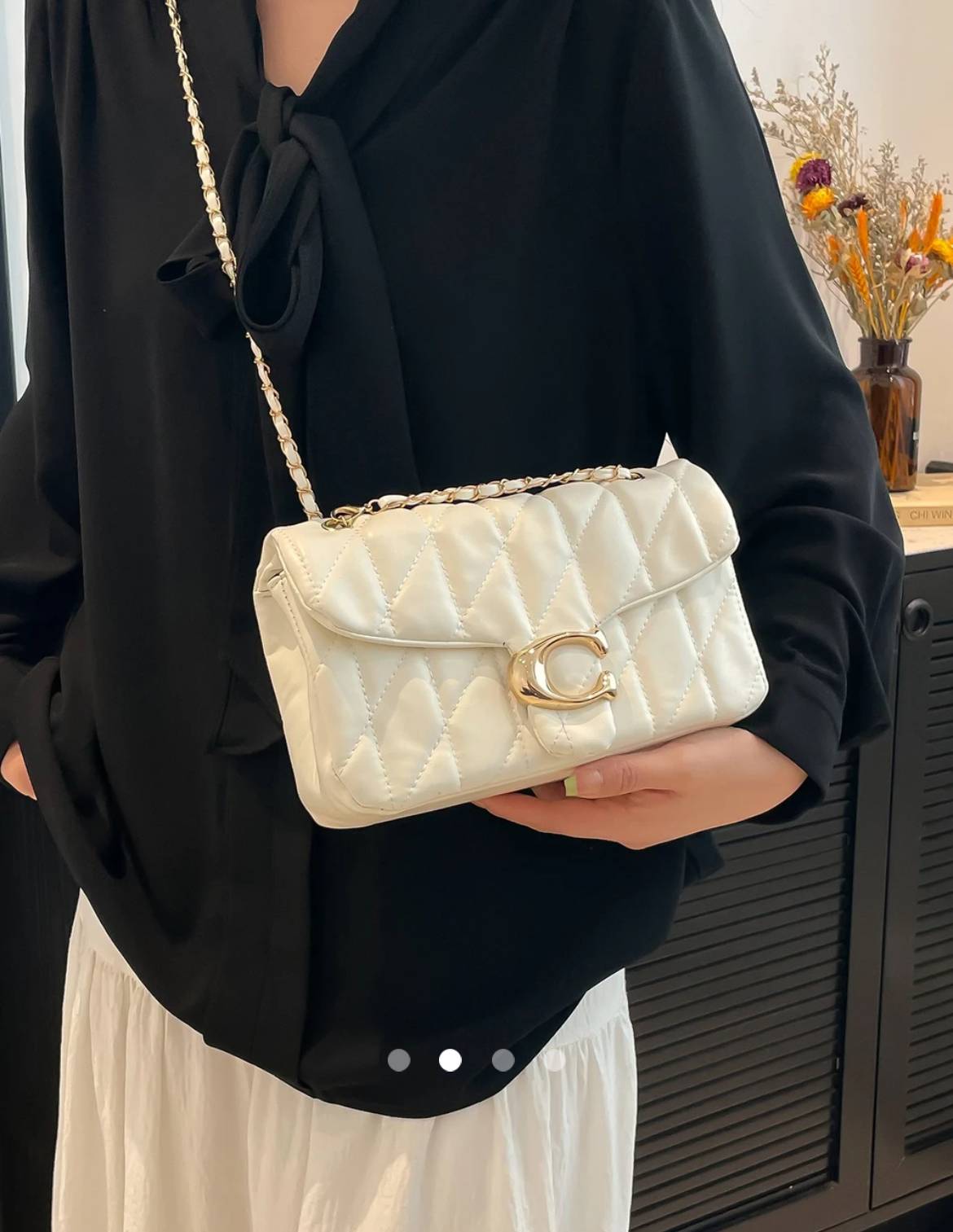 Luxury Padded Crossbody Bag // White