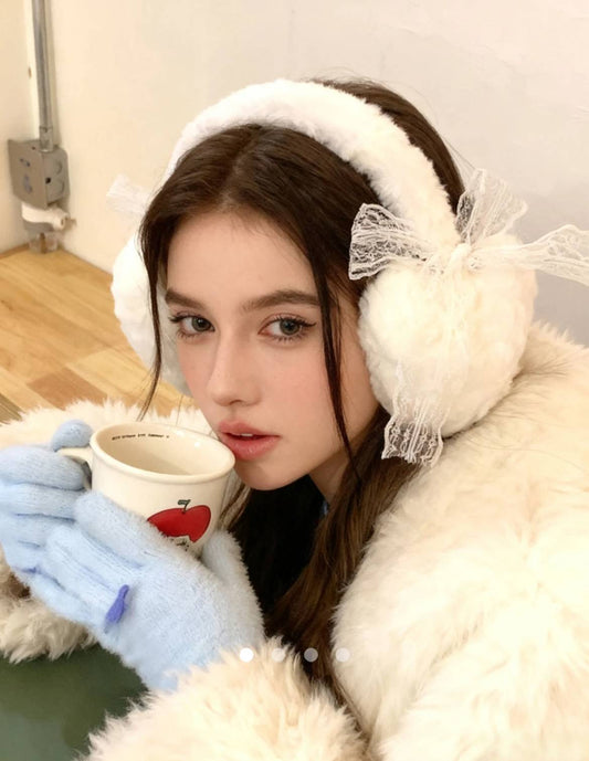 Bow Earmuffs // White