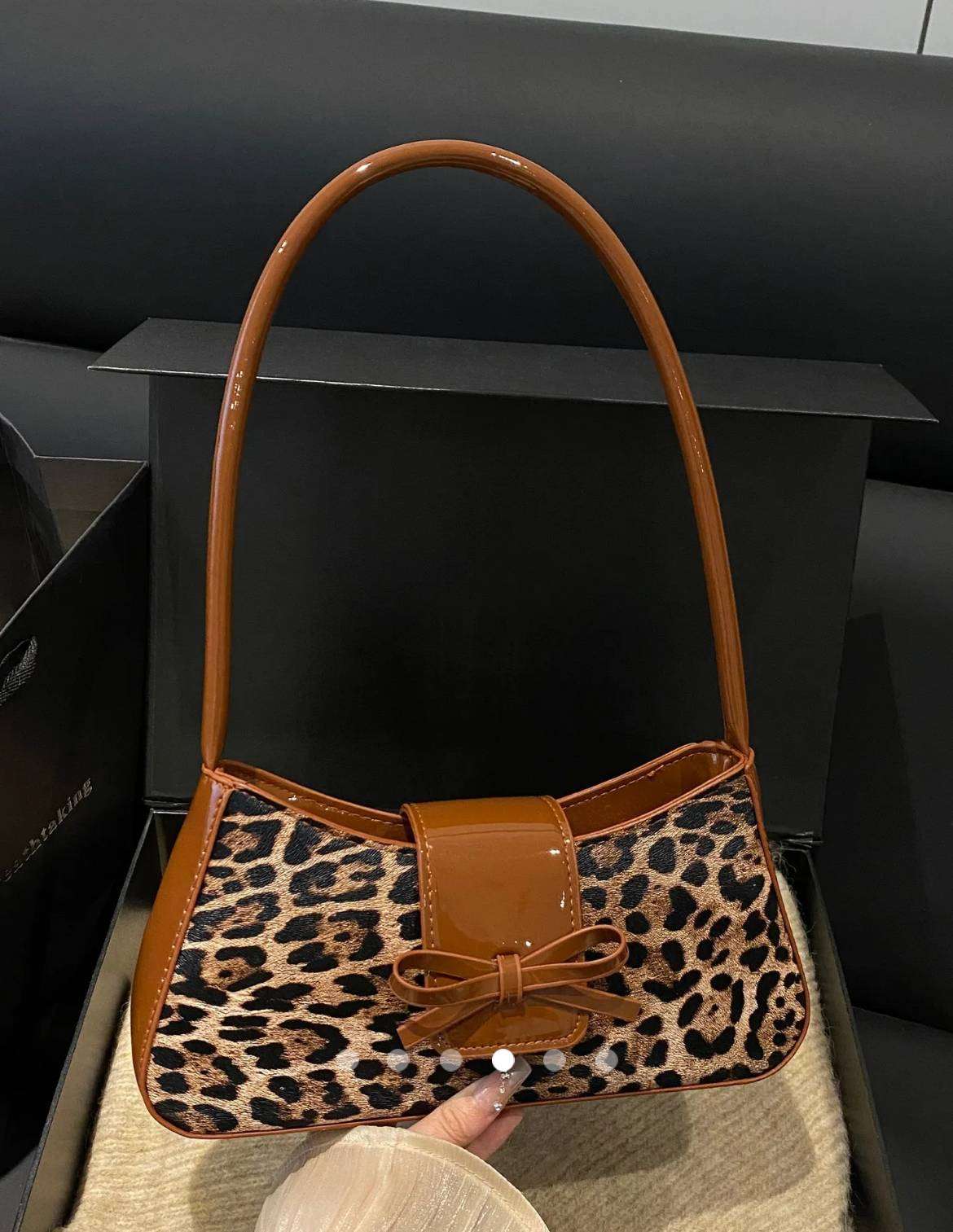 Bow Shoulder Bag // Brown