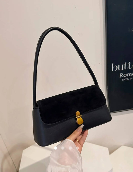 Metal Detail Shoulder Bag // Black