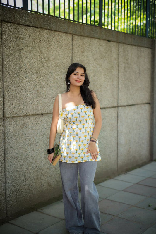 Adaa Short Kurti (100% Cotton) // White