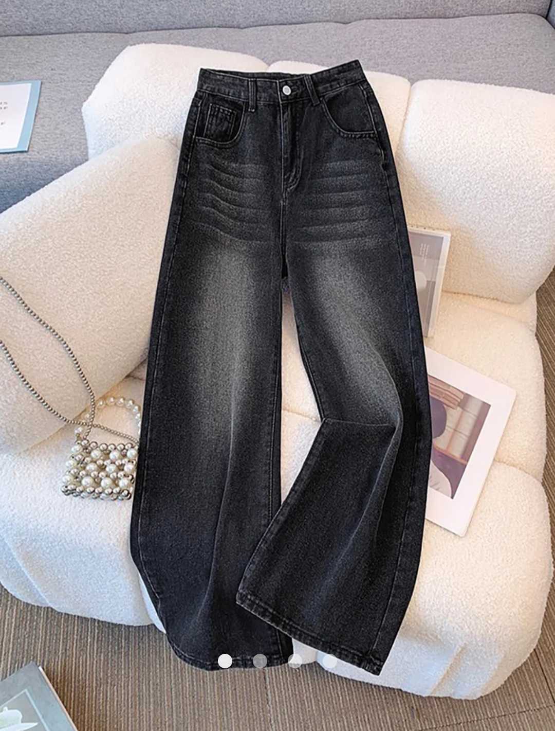 High Waist Straight Leg Jeans // Black