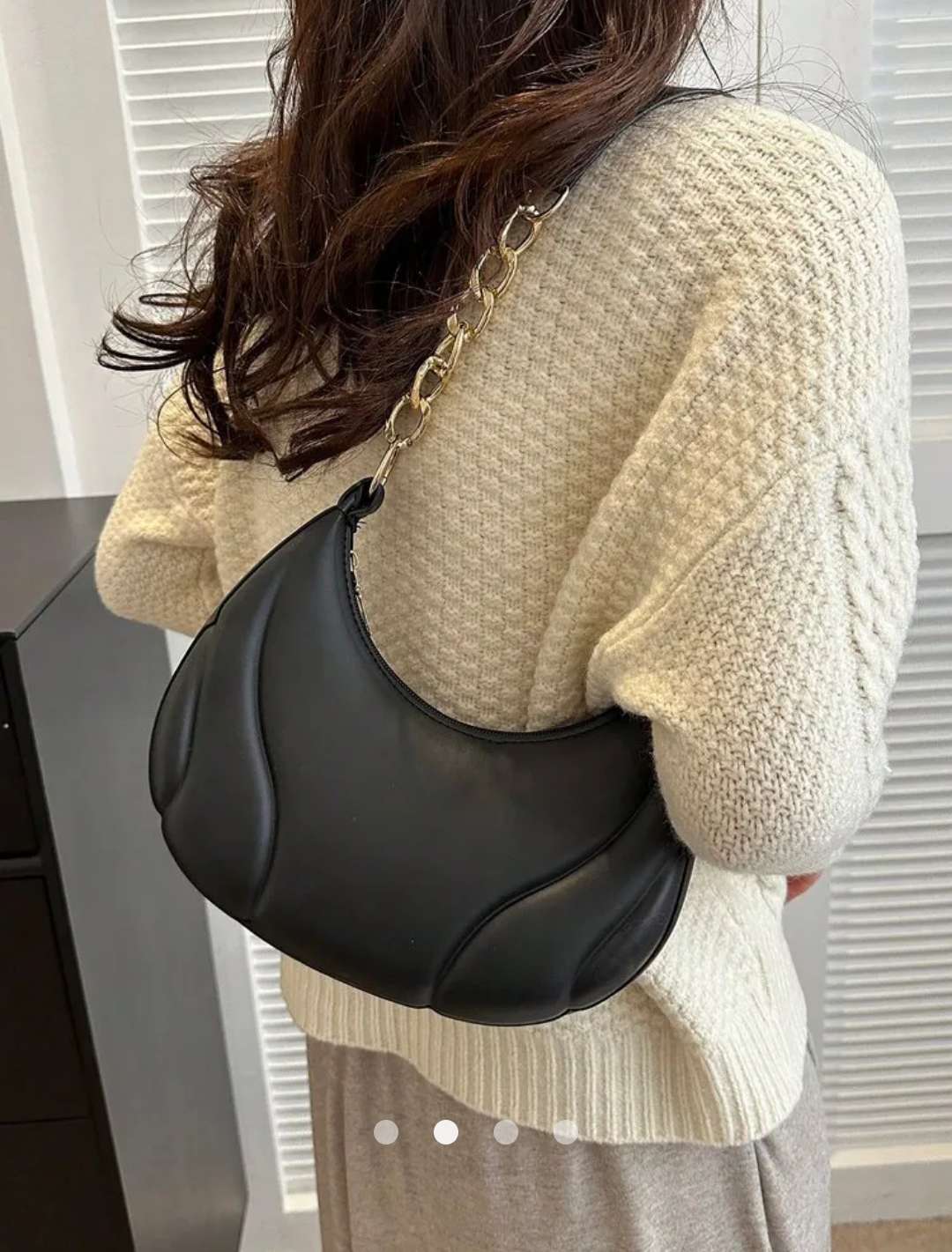 Solid Shoulder Bag // Black