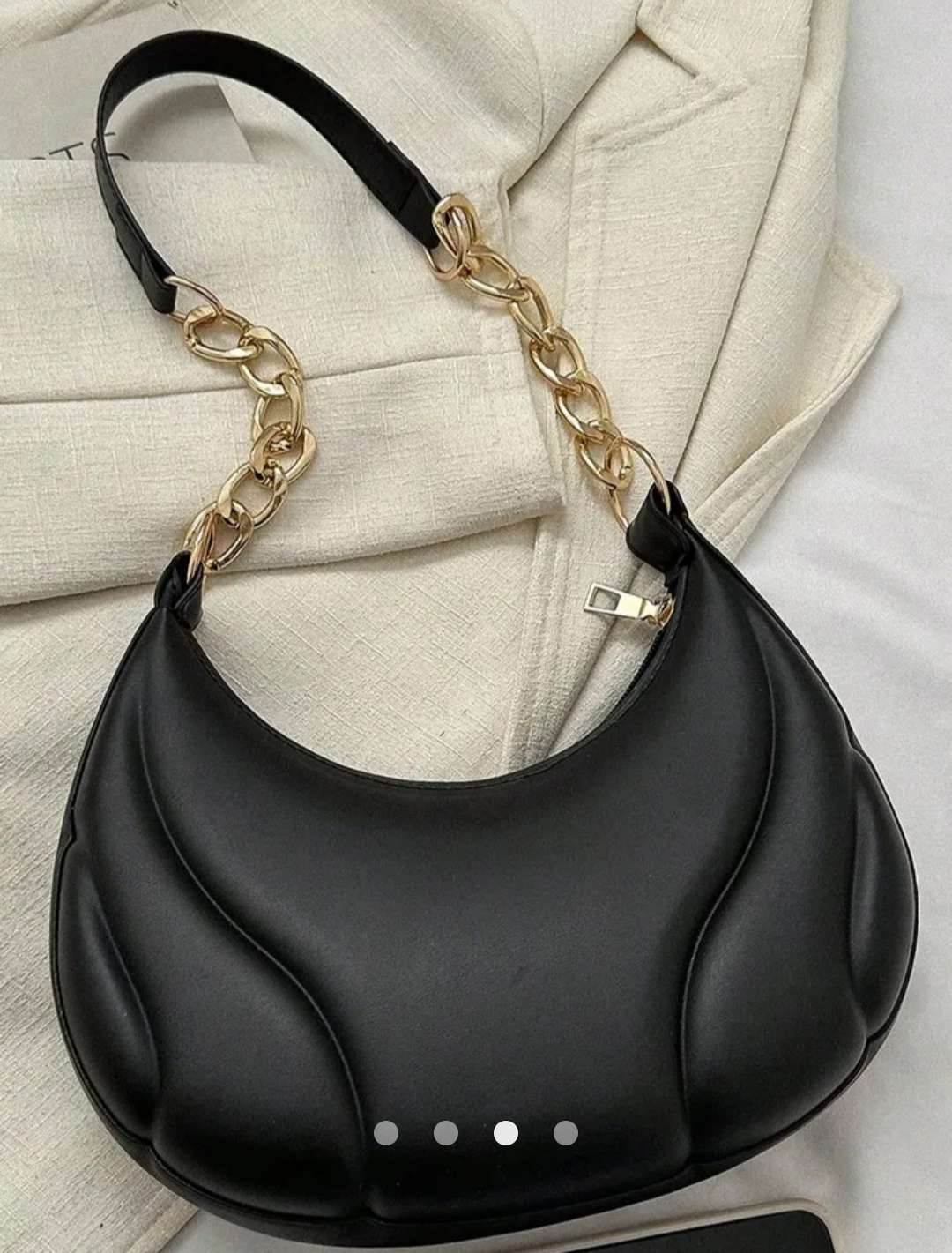 Solid Shoulder Bag // Black