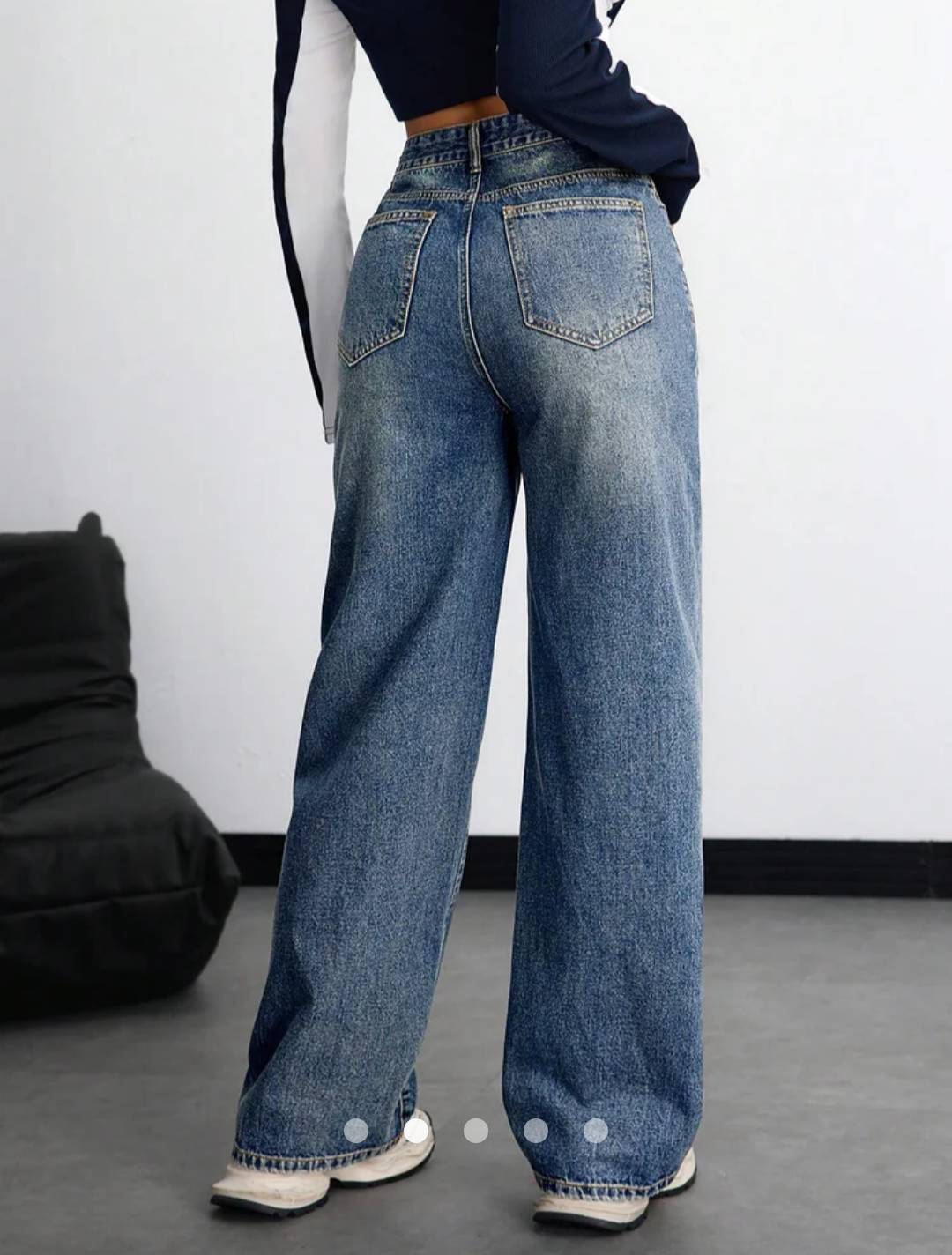 Wide Straight Leg Jeans 004 // Vintage Dark Wash