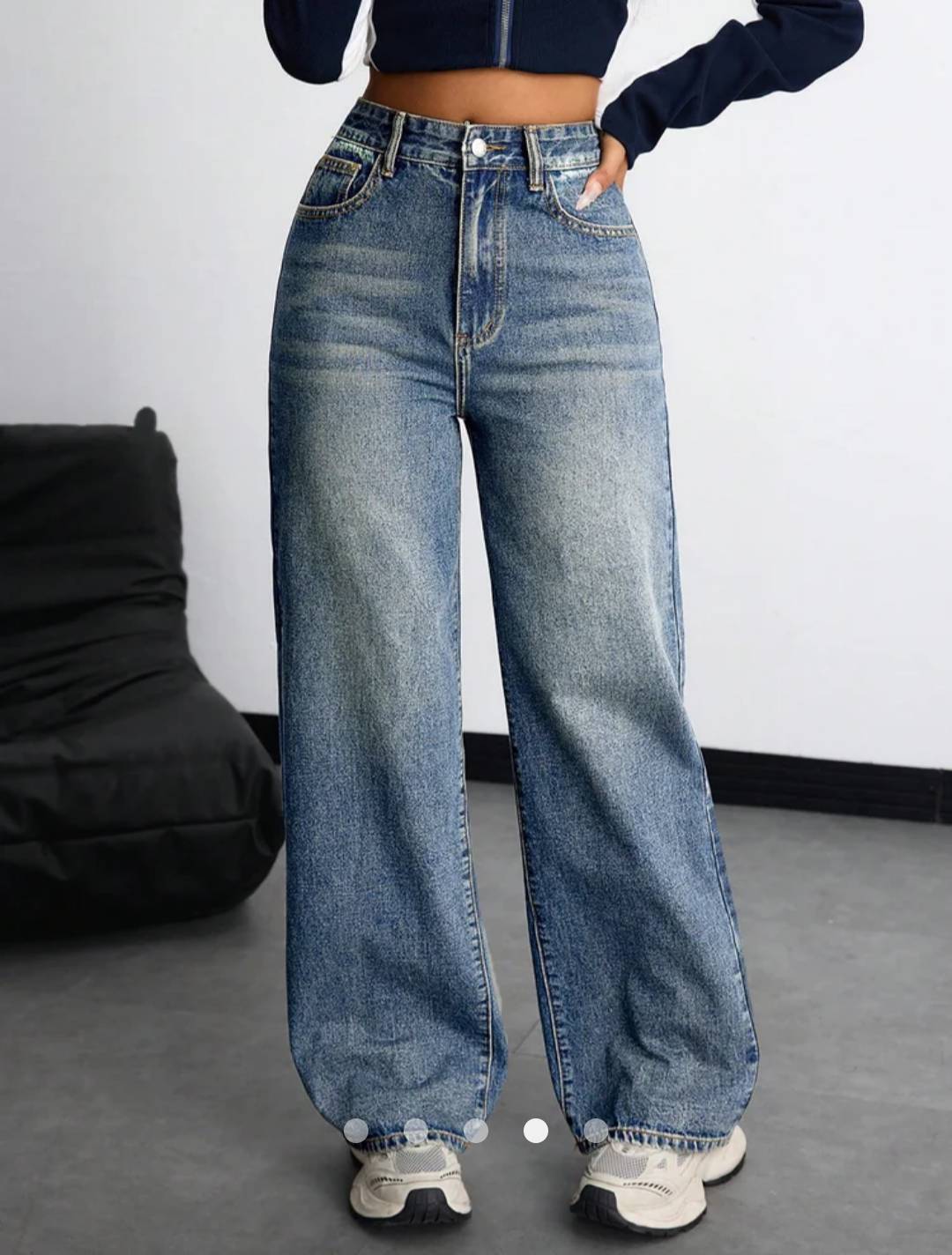 Wide Straight Leg Jeans 004 // Vintage Dark Wash