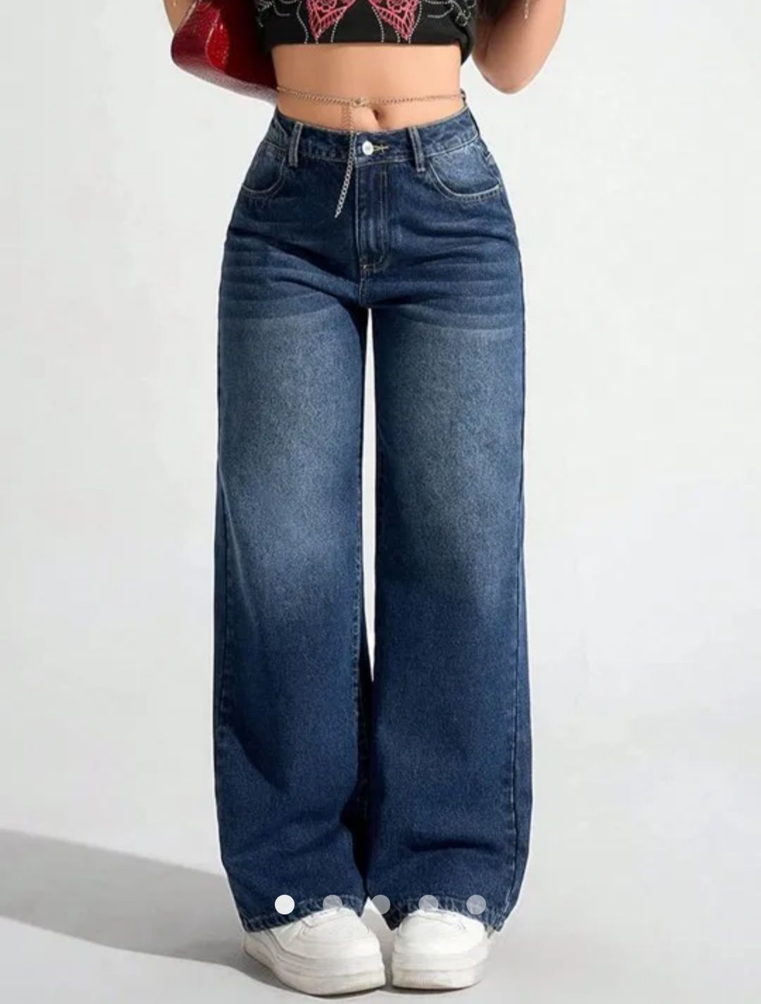 Contrast Stitching Straight leg Jeans // Dark Wash
