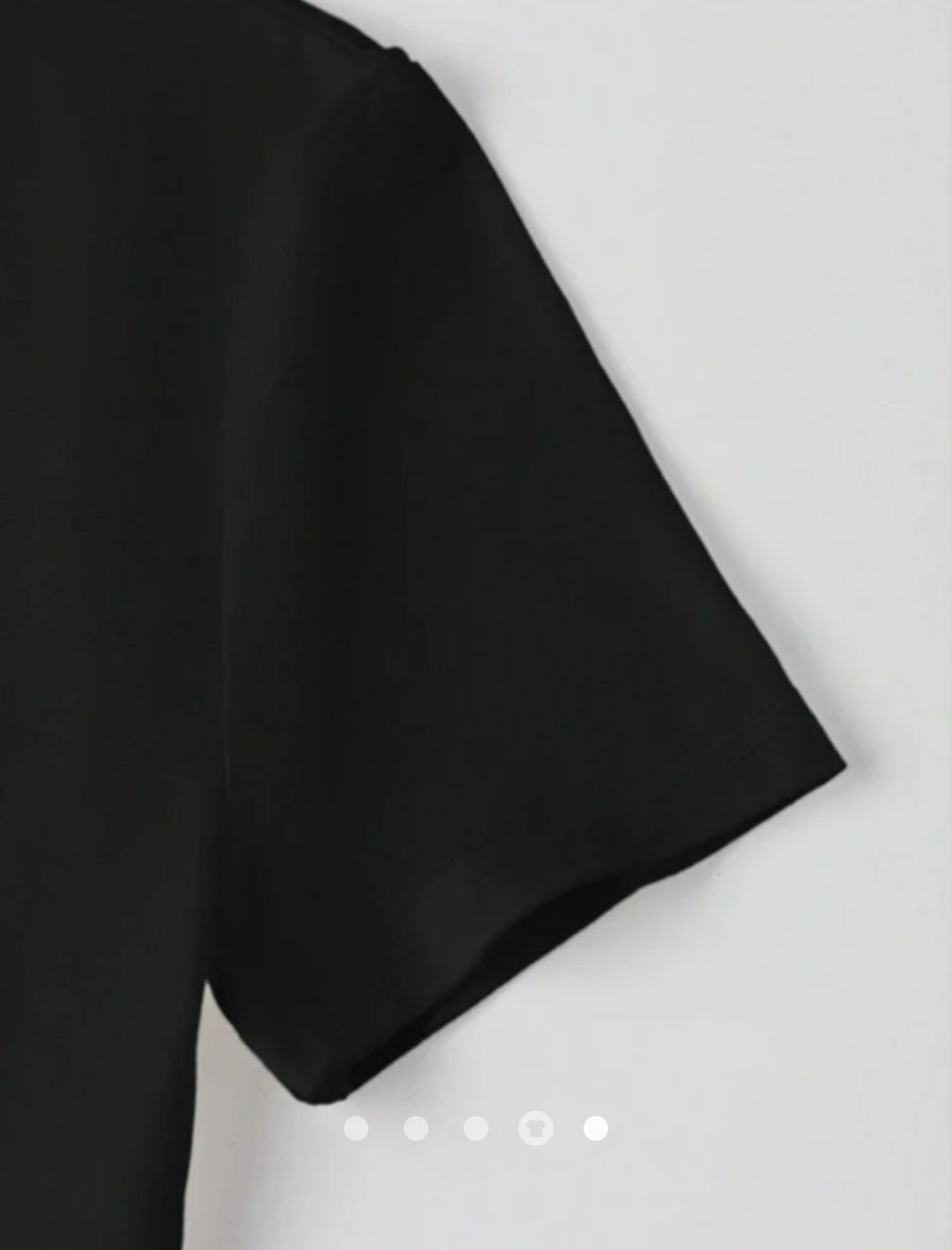 Heart Printed Pullover T-Shirt // Black