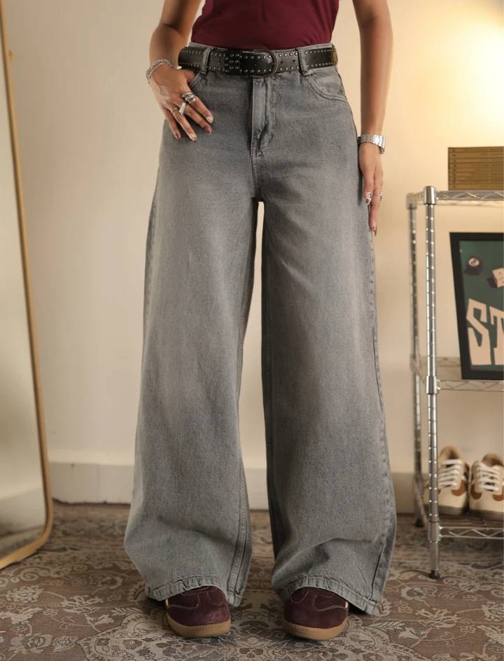 Washed Wide Leg Jeans // Comet Grey