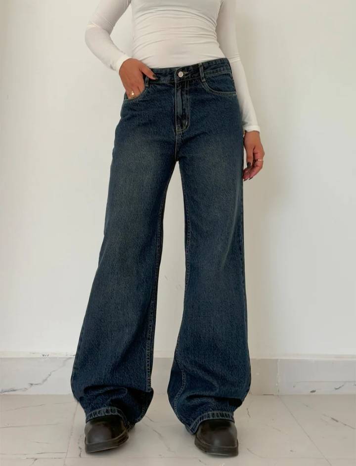 Wide Leg Jeans // Cosmic Blue